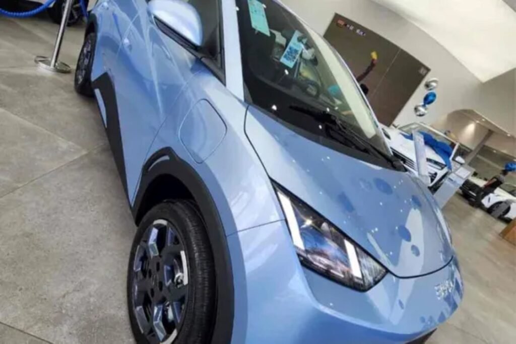 BYD Dolphin Mini chega a linha 2026 com preço menor